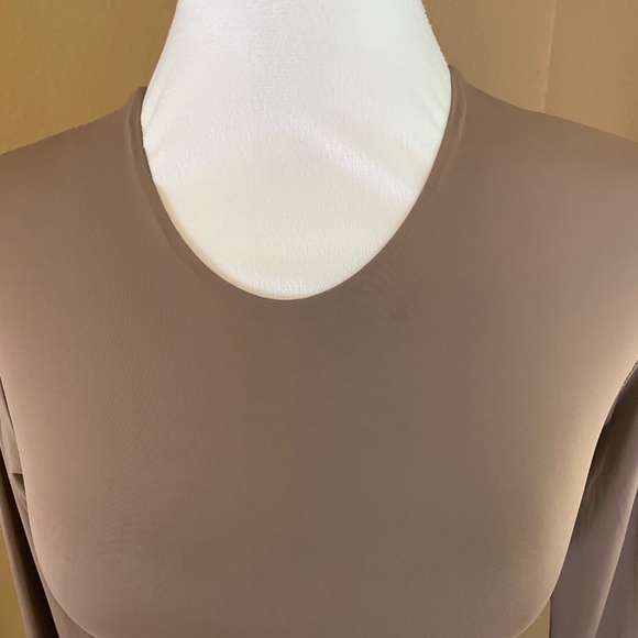 Zara Size Small Muted Brown Taupe Crop Top - Excellent Used Condition! - Picture 5 of 10